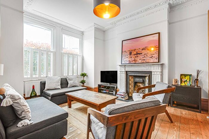 4 Bedroom Terraced House To Rent In Tournay Road, London, SW6
