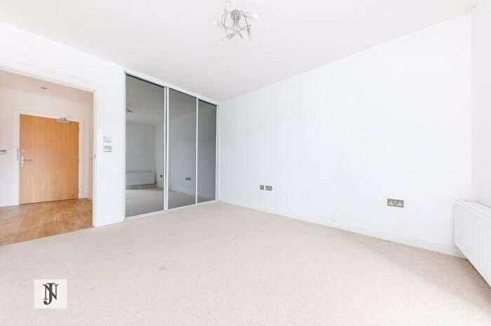 1 Bedroom Flat To Rent In Cornflower Court, Ebony Crescent, Cockfosters, EN4
