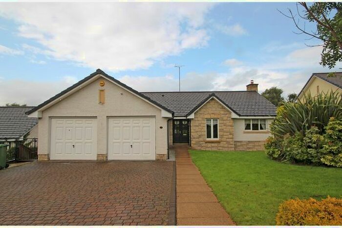 5 Bedroom Town House To Rent In Abbotts Court, Dullatur, Dullatur, Glasgow, G68