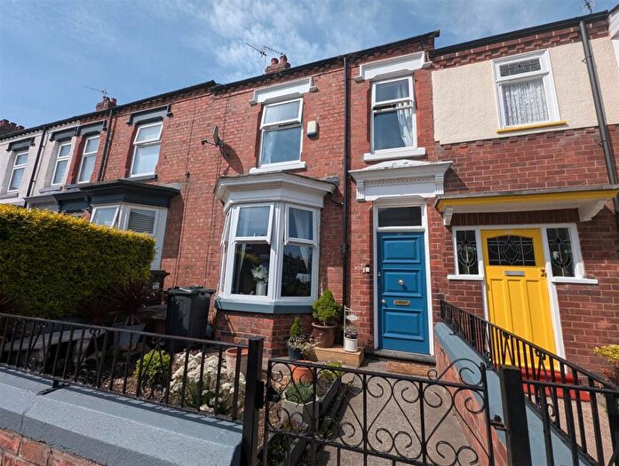 4 Bedroom Terraced House For Sale In Greenbank Road, Darlington, DL3