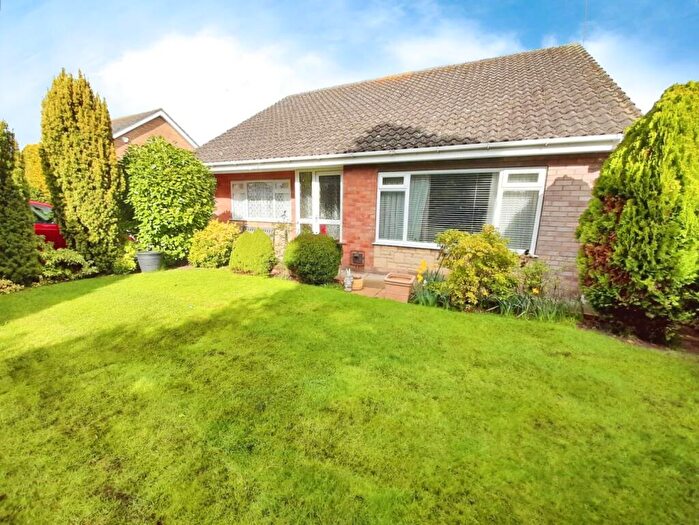 3 Bedroom Detached Bungalow For Sale In Churchill Way, Lea, Gainsborough, DN21