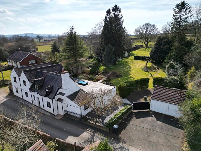 4 Bedroom Detached House For Sale In Gorst Hill, Rock, DY14