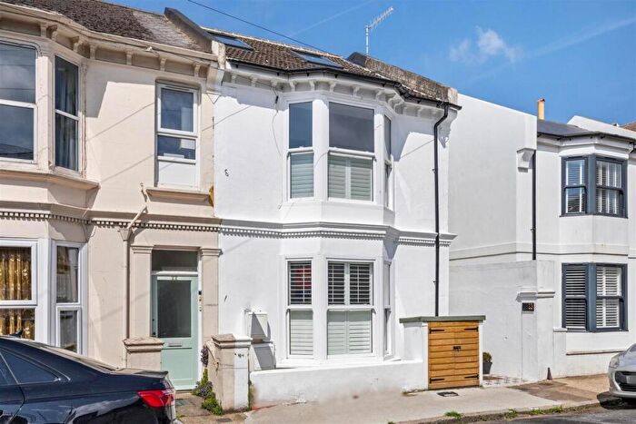 2 Bedroom Apartment For Sale In Brooker Street, Hove, BN3
