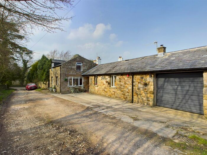 3 Bedroom Detached House For Sale In Brookhouse, Lancaster, LA2