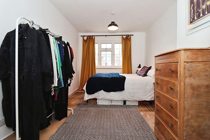 3 Bedroom Terraced House For Sale In Rowan Close, Bristol, BS16