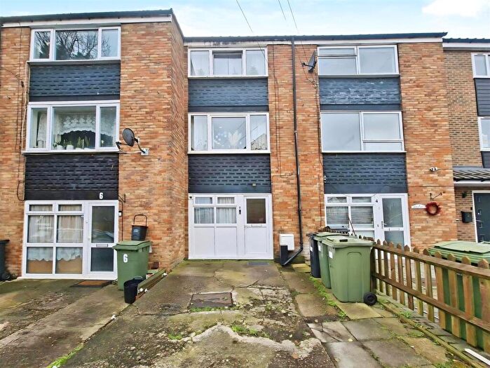 4 Bedroom Town House For Sale In Lower Fant Road, Maidstone, ME16