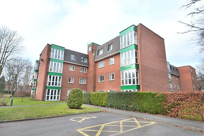 2 Bedroom Flat To Rent In Asburne House, Oxford Place, Victoria Park, Manchester, M14