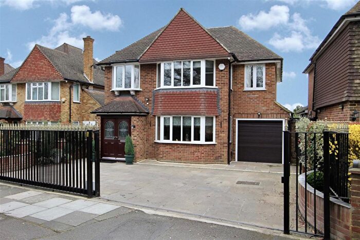 4 Bedroom Detached House For Sale In Breakspear Road South, Ickenham, UB10