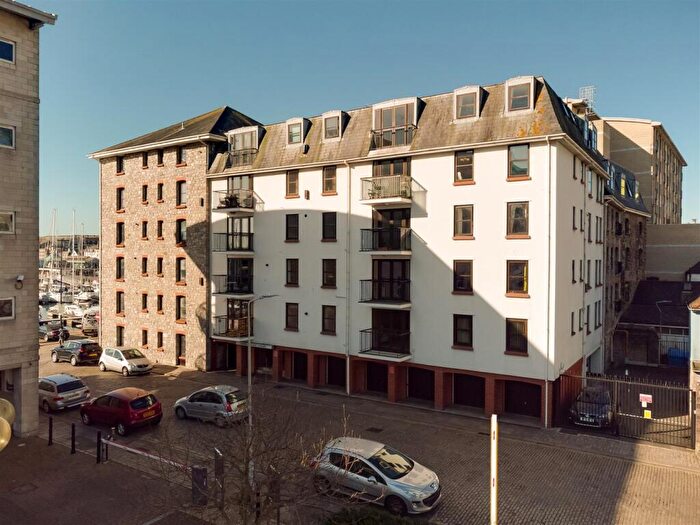 1 Bedroom Apartment For Sale In Hawkers Avenue, The Barbican, Plymouth, PL4