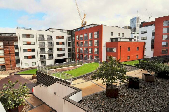 Apartment To Rent In Pioneer, Ryland Street, B16