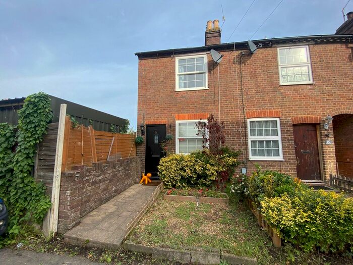 2 Bedroom End Of Terrace House To Rent In George Street, Chesham, HP5