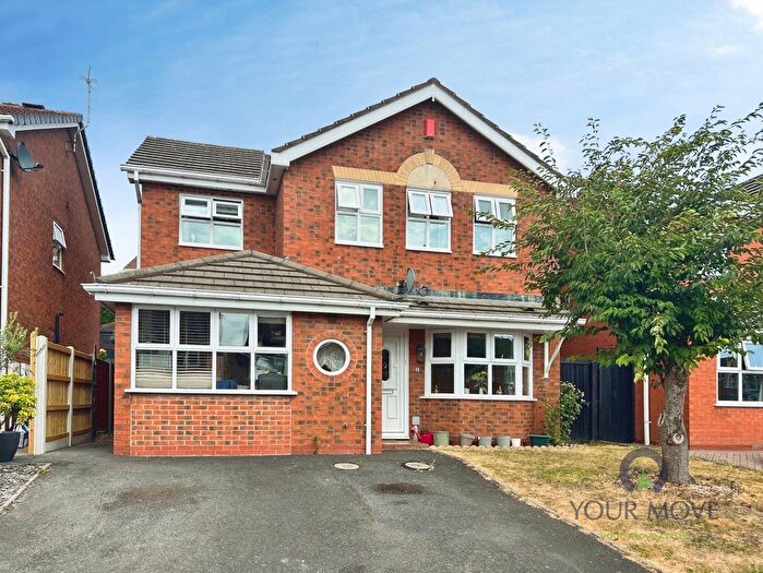 4 Bedroom Detached House For Sale In Boscobel Close, Dudley, West Midlands, DY1