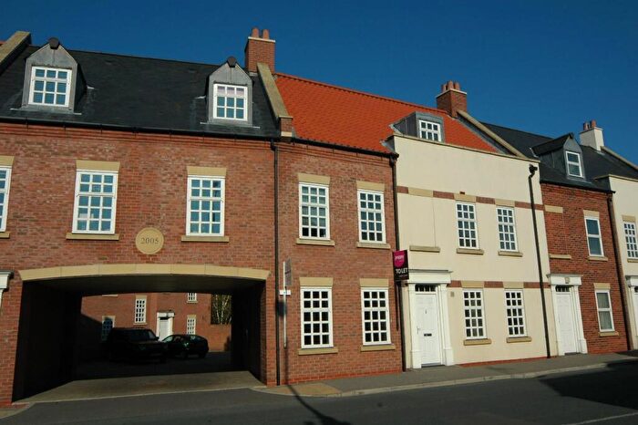 2 Bedroom Apartment To Rent In Minster Wharf Beverley, HU17