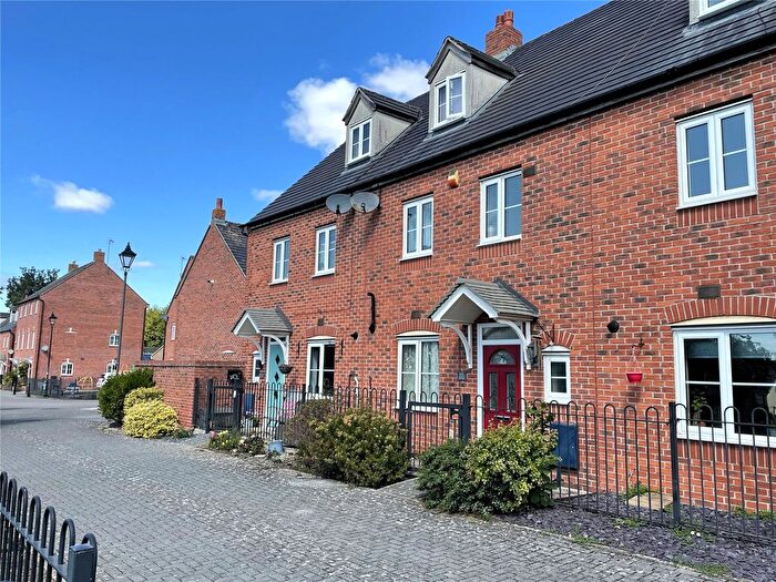 4 Bedroom Terraced House For Sale In Boakes Drive, Stonehouse, Gloucestershire, GL10