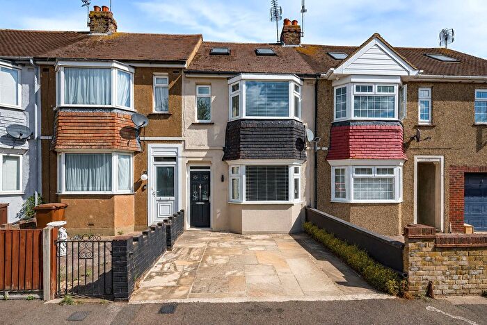 3 Bedroom Terraced House For Sale In The Chase, Gillingham, Kent, ME8