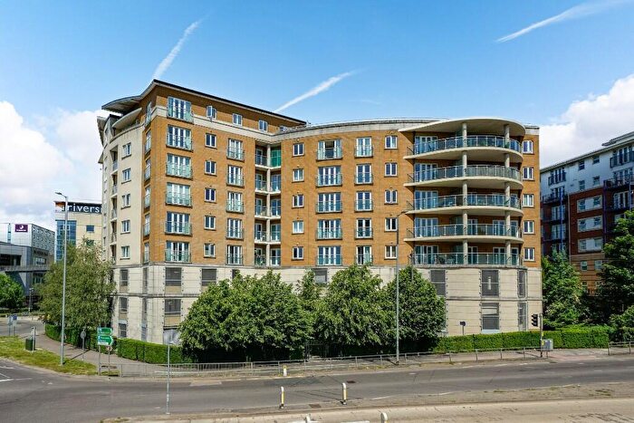 2 Bedroom Apartment To Rent In Handleys Court, Selden Hill, Hemel Hempstead, Hertfordshire, HP2