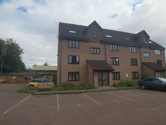 1 Bedroom Flat To Rent In Church Walk, Bourne, PE10