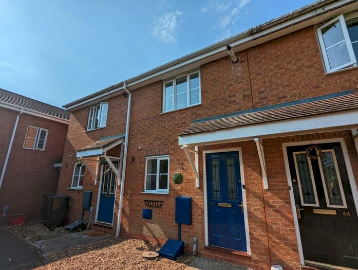 2 Bedroom Terraced House To Rent In Merrivale Close, Kettering, NN15