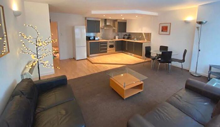 2 Bedroom Apartment To Rent In Park Row, City Centre, LS1