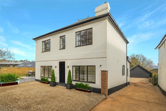 4 Bedroom Semi-Detached House For Sale In Nadderwater, Exeter, Devon, EX4