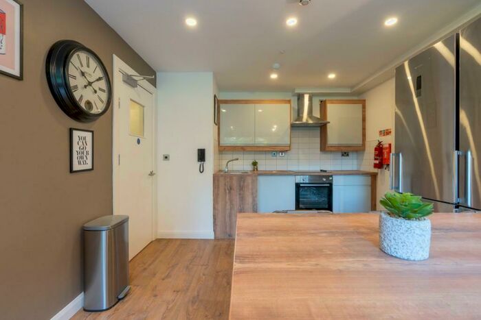 5 Bedroom Block Of Apartments To Rent In (&#;pppw) Jesmond View, Eskdale Terrace, Newcastle Upon Tyne, NE2