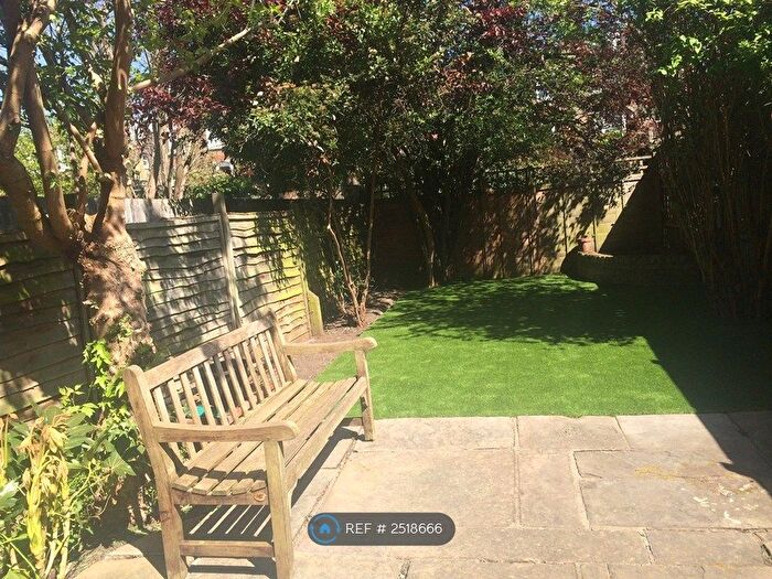 5 Bedroom Maisonette To Rent In Geraldine Road, London, SW18