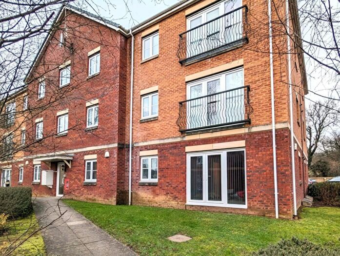 2 Bedroom Apartment To Rent In Meadow Way, Tyla Garw, Pontyclun, CF72