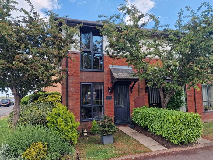 2 Bedroom End Of Terrace House To Rent In Plas St. Andresse, Penarth Marina, CF64