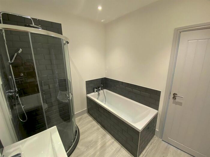 1 Bedroom Flat To Rent In North Street, Hornchurch, RM11
