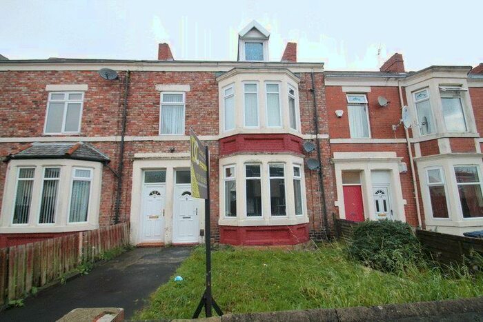 2 Bedroom Flat To Rent In Byker Terrace, Newcastle Upon Tyne, NE6