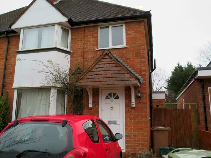 4 Bedroom Semi-Detached House To Rent In Ashenden Road, Guildford, Surrey, GU2