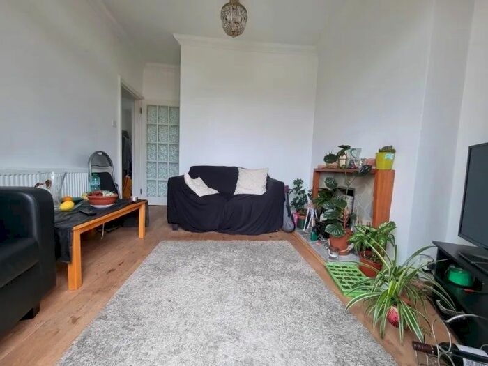 4 Bedroom Terraced House To Rent In Aberican Road, Streatham, SW16