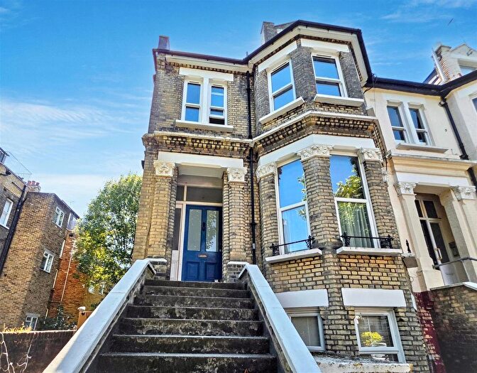 1 Bedroom Flat For Sale In Fordwych Road, London, NW2