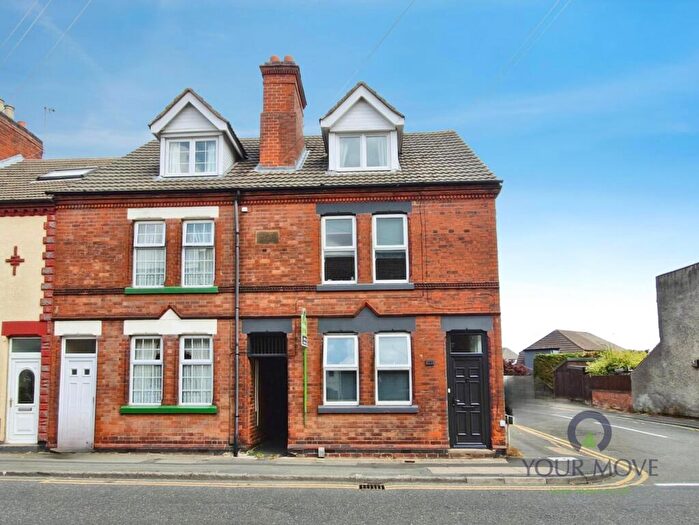 4 Bedroom End Of Terrace House For Sale In Belvoir Road, Coalville, Leicestershire, LE67