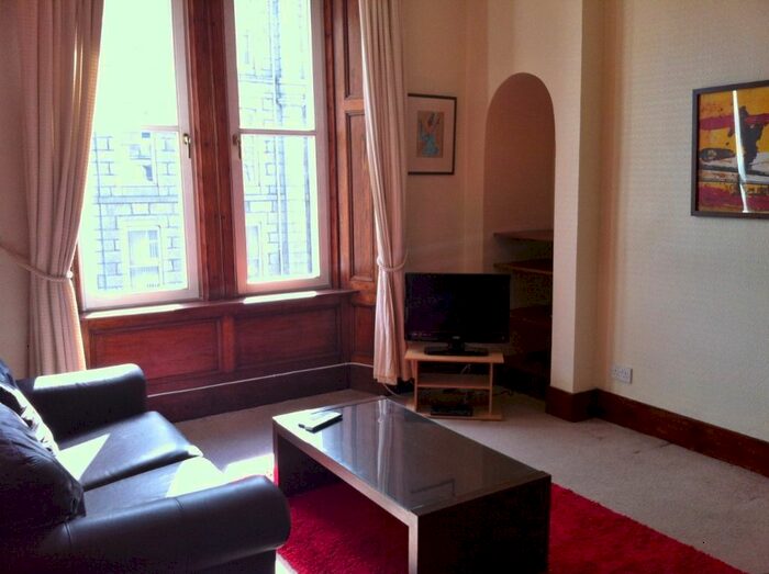 1 Bedroom Flat To Rent In Rosemount Viaduct, Rosemount, Aberdeen, AB25