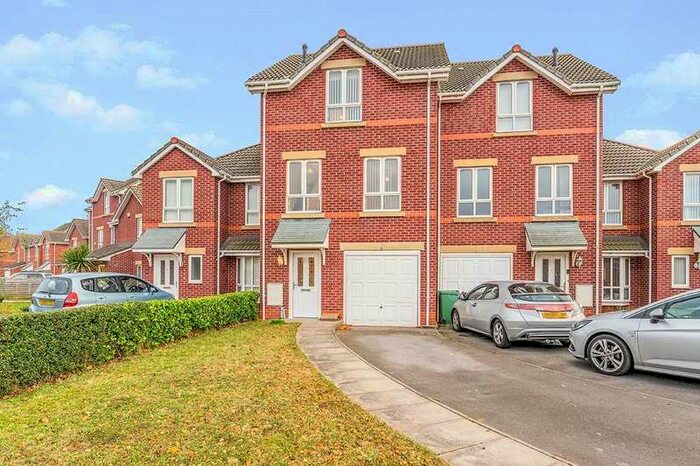 3 Bedroom House To Rent In Harbour Drive, Liverpool, Merseyside, L19