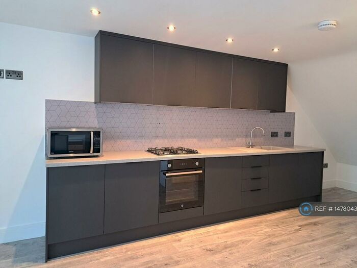 Studio To Rent In Gainsborough Road, Newark, NG24