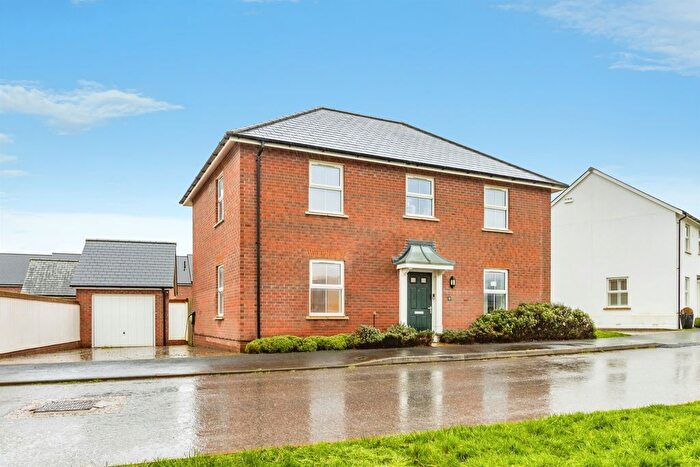 4 Bedroom Detached House For Sale In Marriott Way, Bovey Tracey, Newton Abbot, TQ13