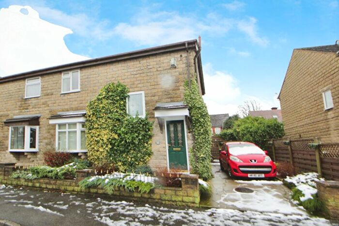 3 Bedroom Semi-Detached House To Rent In Kershaw Street, Glossop, Derbyshire, SK13