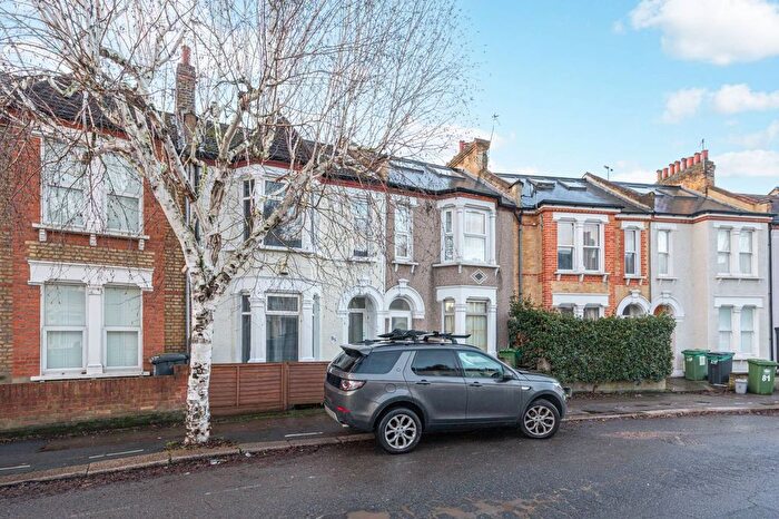 4 Bedroom Terraced House For Sale In Fernbrook Road, Hither Green, London, SE13