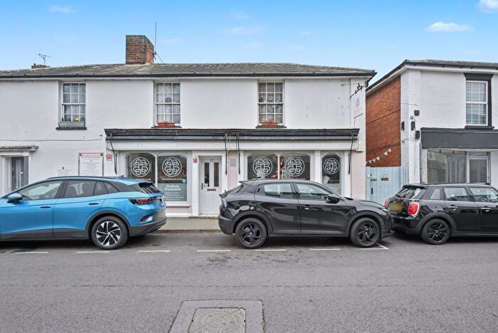 1 Bedroom Flat For Sale In High Street, Brightlingsea, Colchester, CO7