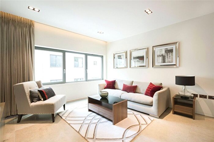 1 Bedroom Flat To Rent In Babmaes Street, St James, London, SW1Y