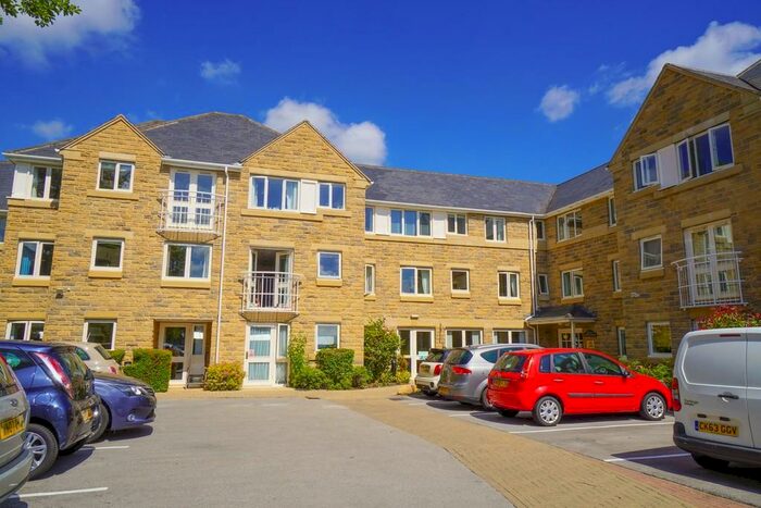 1 Bedroom Apartment To Rent In St Chads Court, Headingley, Leeds, LS16