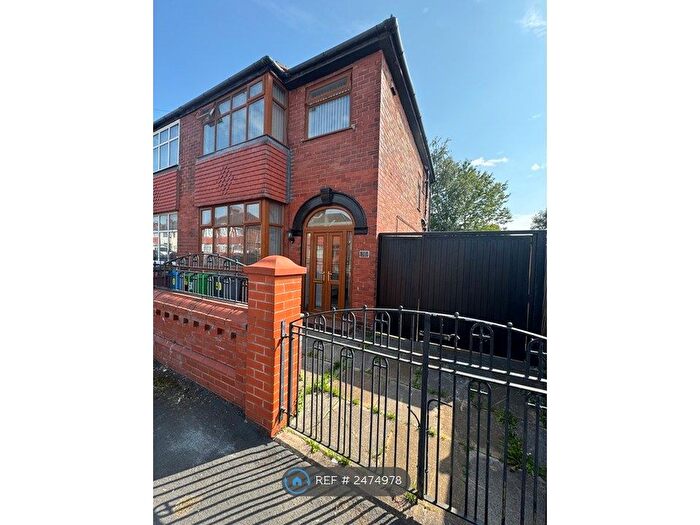 3 Bedroom Semi-Detached House To Rent In Lewis Avenue, Manchester, M9