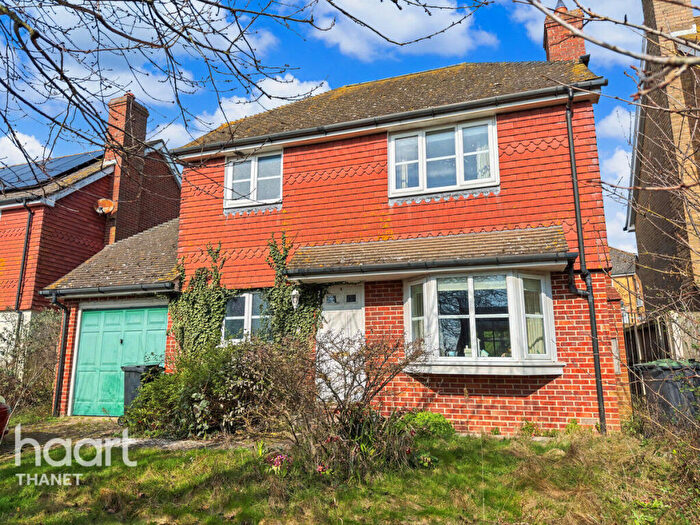 3 Bedroom Detached House For Sale In Burgess Close, Ramsgate, CT12