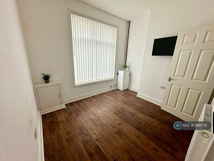 4 Bedroom Terraced House To Rent In Balfe Street, Liverpool, L21