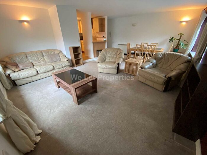 2 Bedroom Flat To Rent In Ellerslie Court, Upper Park Road, M14
