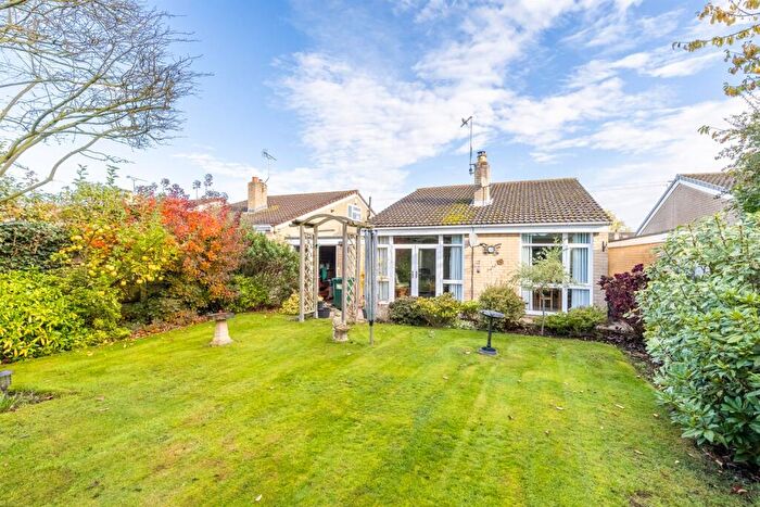 3 Bedroom Detached Bungalow For Sale In Crossfields, Tarvin, Chester, CH3