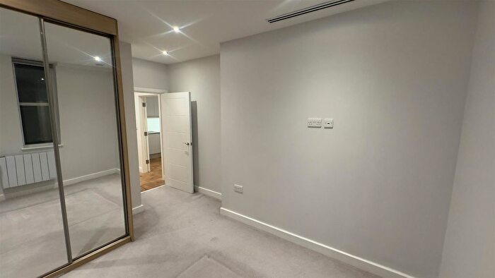 1 Bedroom Flat To Rent In Nobel Drive, Harlington, UB3