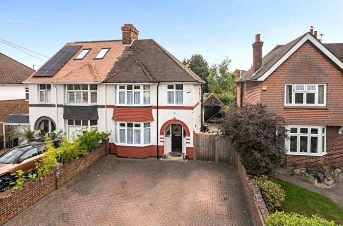 3 Bedroom Semi-Detached House For Sale In Cardington Road, Bedford, MK42
